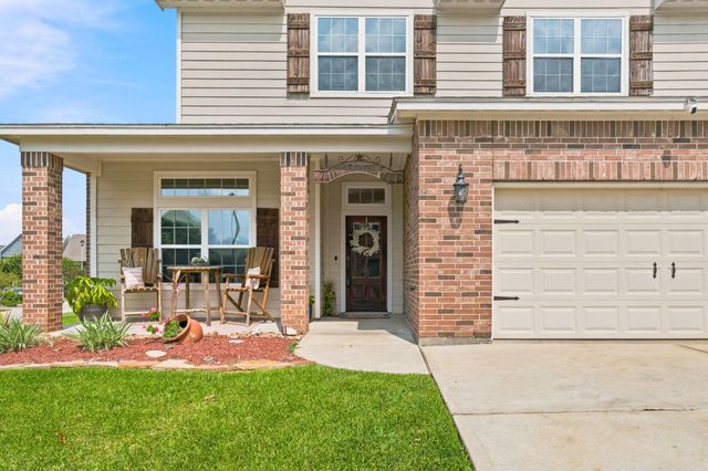 100 Capetown Circle, Montgomery, TX 77356