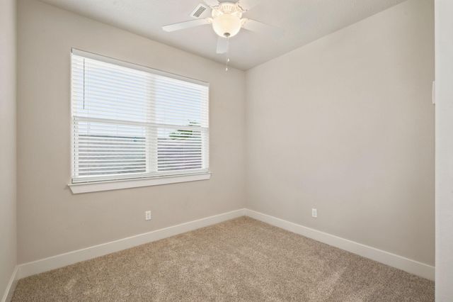 100 Capetown Circle, Montgomery, TX 77356