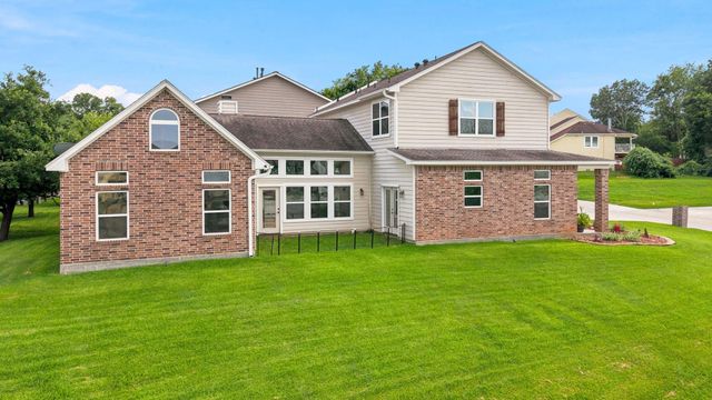 100 Capetown Circle, Montgomery, TX 77356