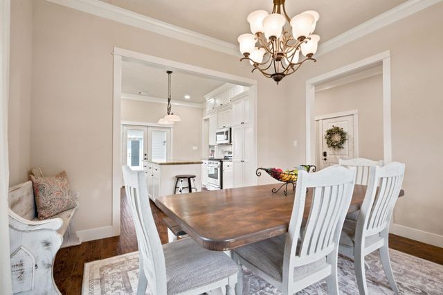 100 Capetown Circle, Montgomery, TX 77356