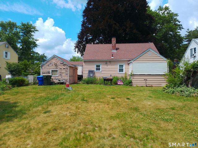 39 Wadsworth Street, East Hartford, CT 06118