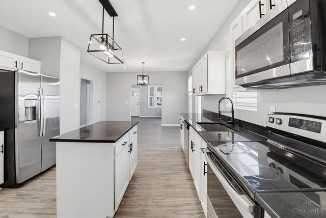 1831 Dallas Avenue, North College Hill, OH 45239