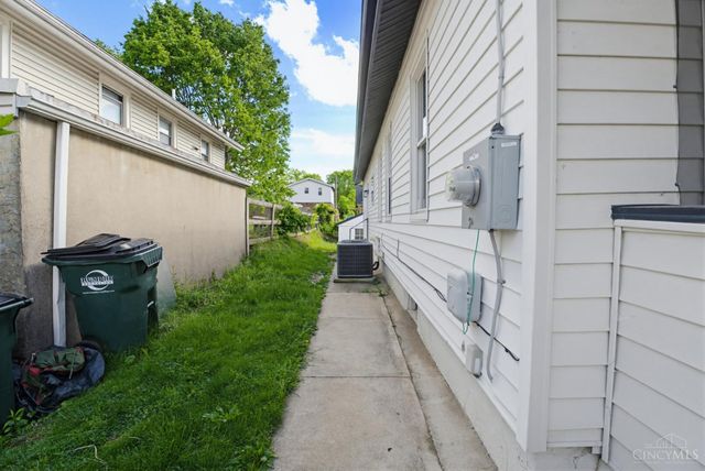 1831 Dallas Avenue, North College Hill, OH 45239