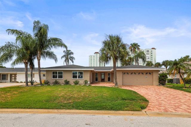 6360 2ND PALM POINT, St Petersburg, FL 33706
