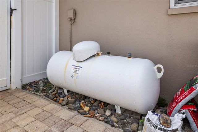 6360 2ND PALM POINT, St Petersburg, FL 33706