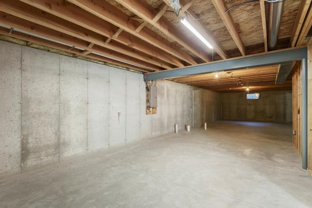 4500 Red Tail Lane, Janesville, WI 53546