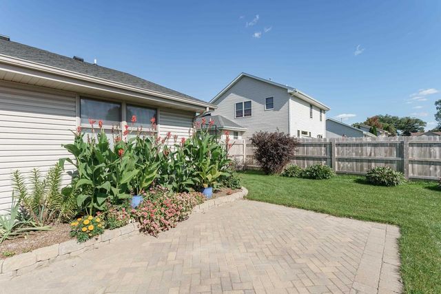 4500 Red Tail Lane, Janesville, WI 53546