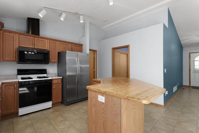 4500 Red Tail Lane, Janesville, WI 53546