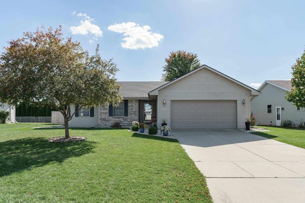 4500 Red Tail Lane, Janesville, WI 53546