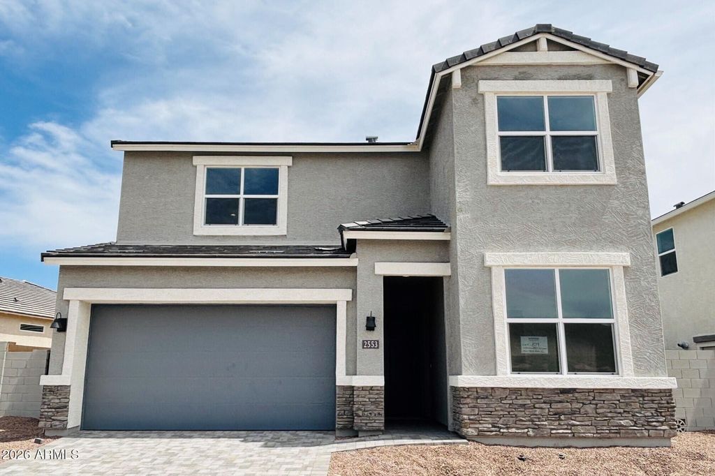 2553 W Satinwood Drive, Phoenix, AZ 85045