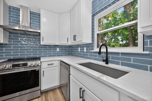 4074 E Kemper Road, Sharonville, OH 45241