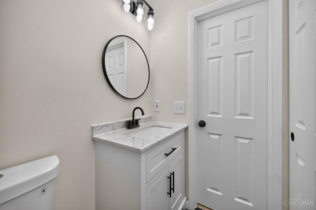4074 E Kemper Road, Sharonville, OH 45241