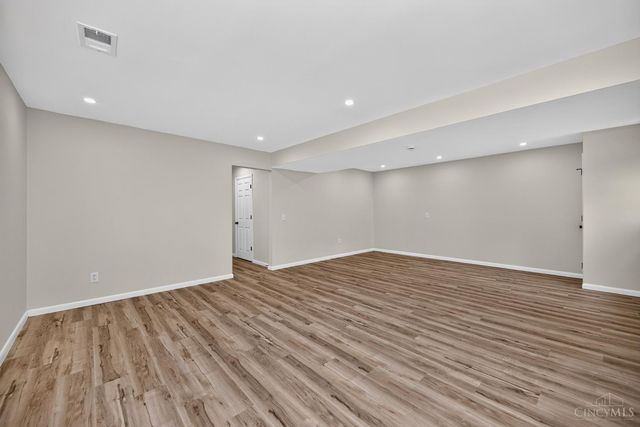 4074 E Kemper Road, Sharonville, OH 45241