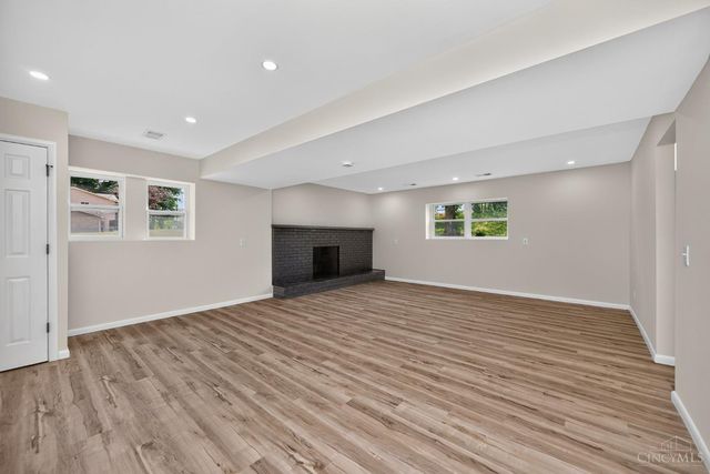 4074 E Kemper Road, Sharonville, OH 45241