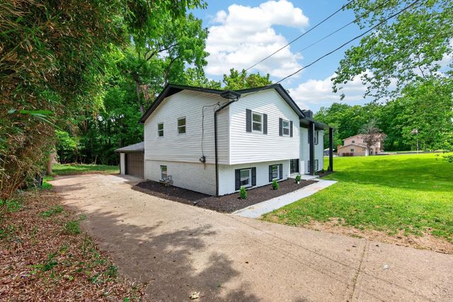 4074 E Kemper Road, Sharonville, OH 45241