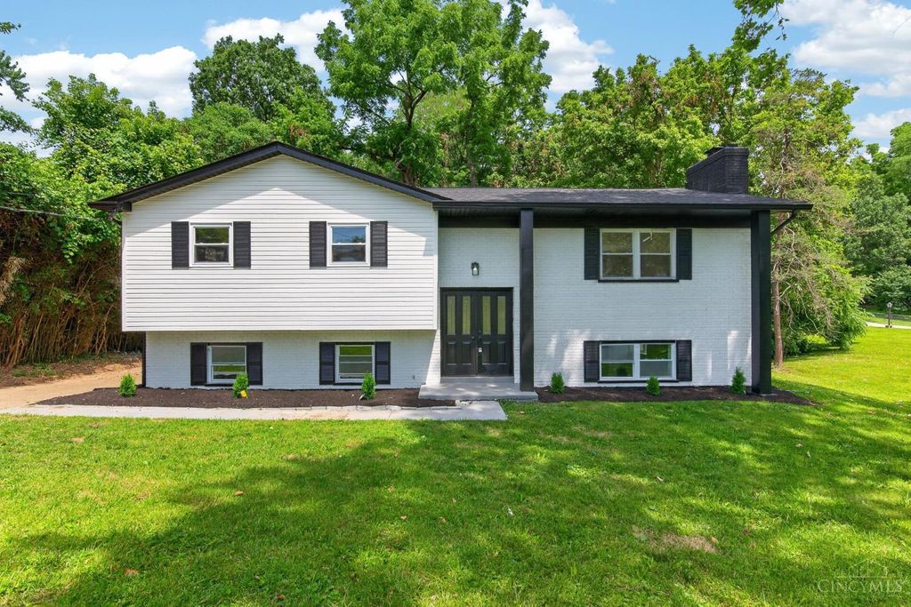 4074 E Kemper Road, Sharonville, OH 45241