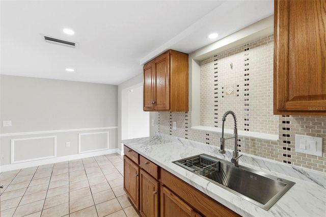 5712 OTIS DRIVE, New Port Richey, FL 34652