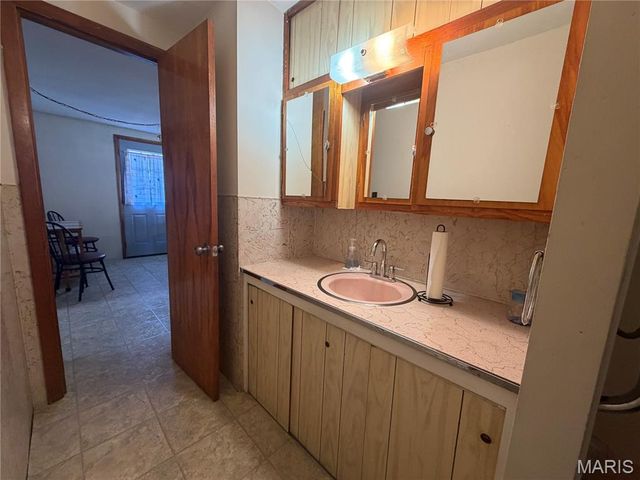 551 Bluffton Rd, Rhineland, MO 65069