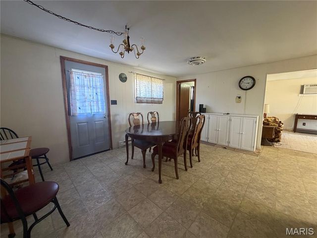 551 Bluffton Rd, Rhineland, MO 65069