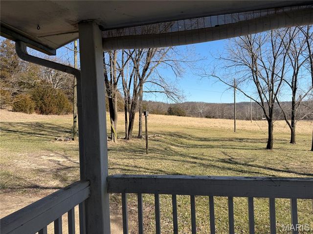 551 Bluffton Rd, Rhineland, MO 65069