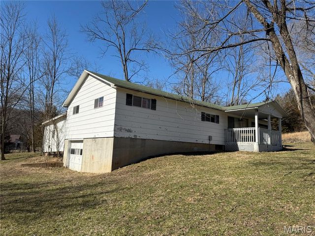 551 Bluffton Rd, Rhineland, MO 65069
