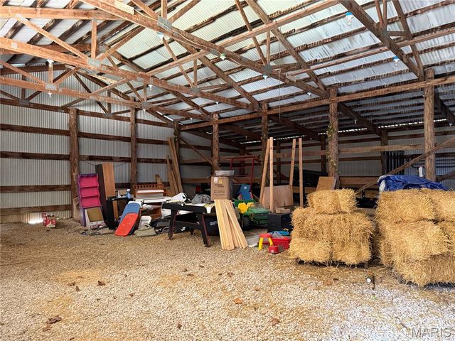 551 Bluffton Rd, Rhineland, MO 65069