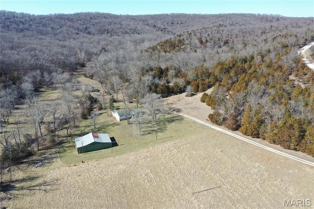551 Bluffton Rd, Rhineland, MO 65069