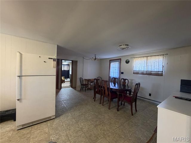 551 Bluffton Rd, Rhineland, MO 65069