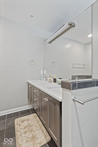 932 N Broadway Street 1, Indianapolis, IN 46202