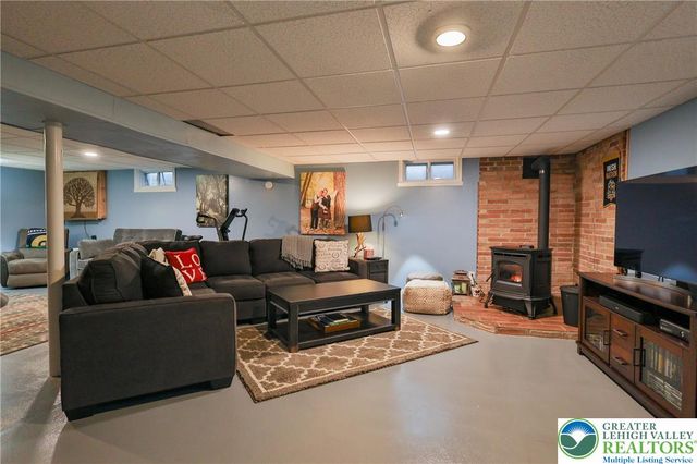 2919 West Boulevard, Bethlehem City, PA 18017