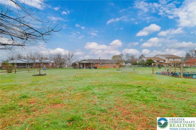 2919 West Boulevard, Bethlehem City, PA 18017