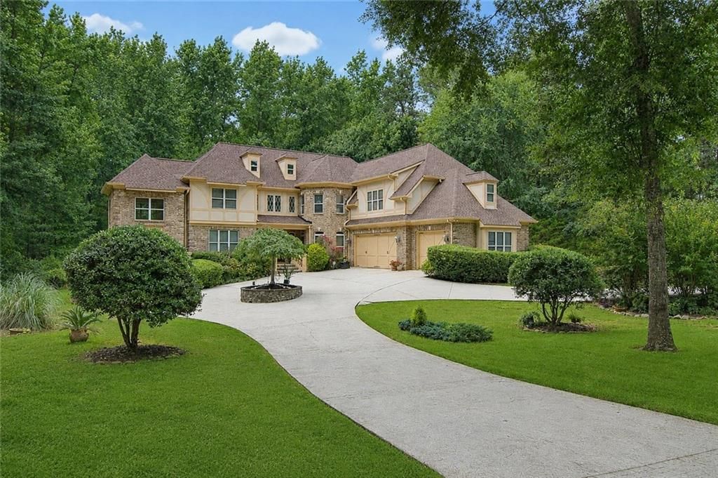 2506 Lennox Road SE, Conyers, GA 30094