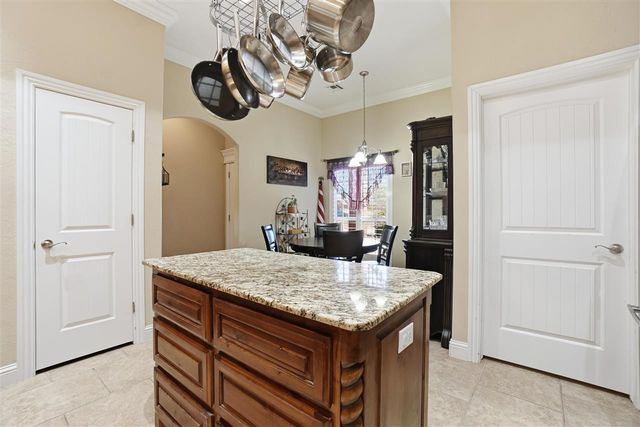 2209 SW Edinburough Dr, Lawton, OK 73505