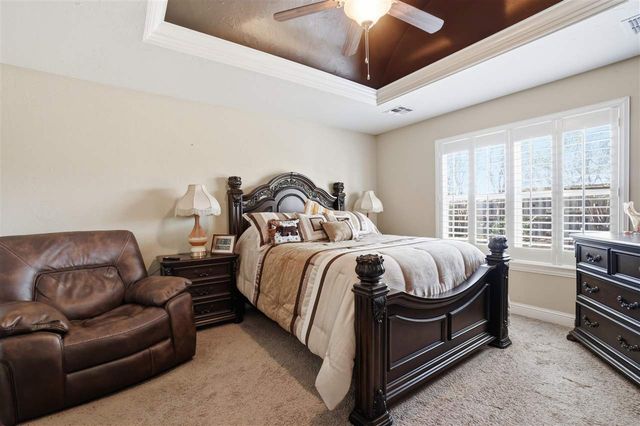 2209 SW Edinburough Dr, Lawton, OK 73505