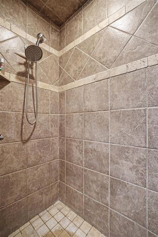 2209 SW Edinburough Dr, Lawton, OK 73505