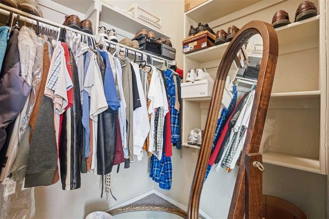 2209 SW Edinburough Dr, Lawton, OK 73505