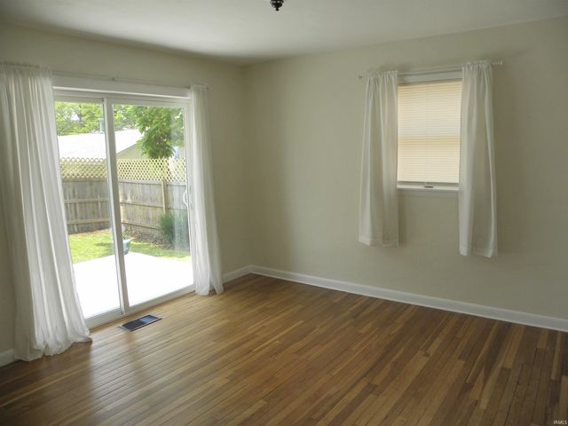 269 S Harrison Street, Spencer, IN 47460