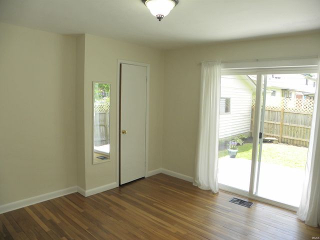 269 S Harrison Street, Spencer, IN 47460