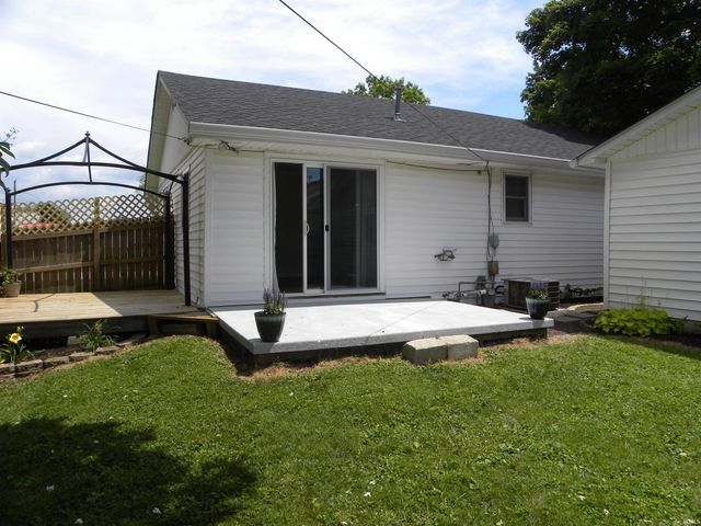 269 S Harrison Street, Spencer, IN 47460