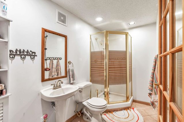 13930 E 39th St S, Derby, KS 67037