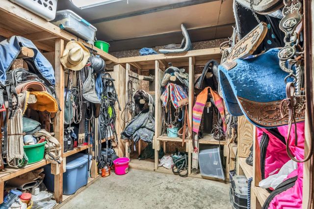 13930 E 39th St S, Derby, KS 67037