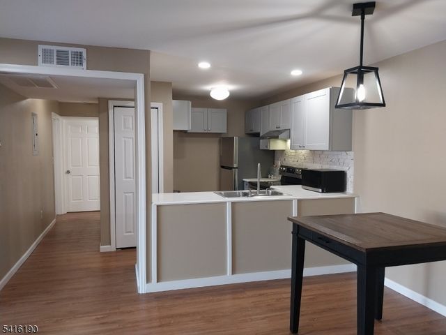 753 Summer Ave 1C, Newark City, NJ 07104