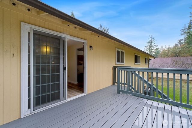 4813 208th Street E, Spanaway, WA 98387