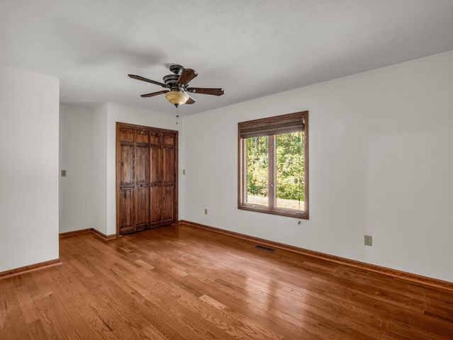 26 Canter Court, Hendersonville, NC 28742