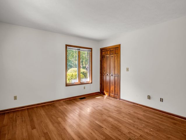 26 Canter Court, Hendersonville, NC 28742