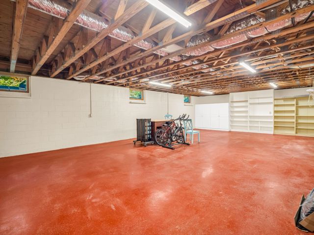 26 Canter Court, Hendersonville, NC 28742