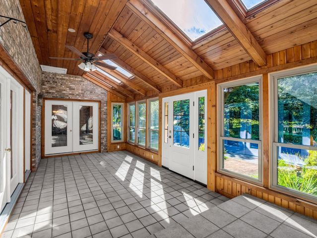 26 Canter Court, Hendersonville, NC 28742