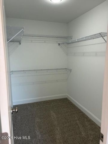 104 Sunny Acres Ln, Clinton, NC 28328