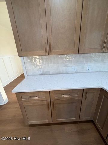 104 Sunny Acres Ln, Clinton, NC 28328