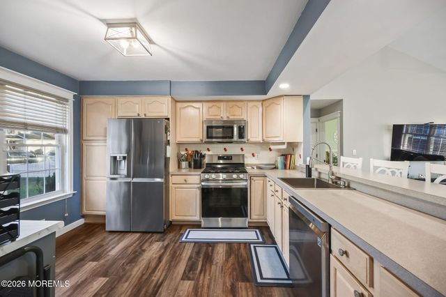 2253 Crestwood Place, Forked River, NJ 08731